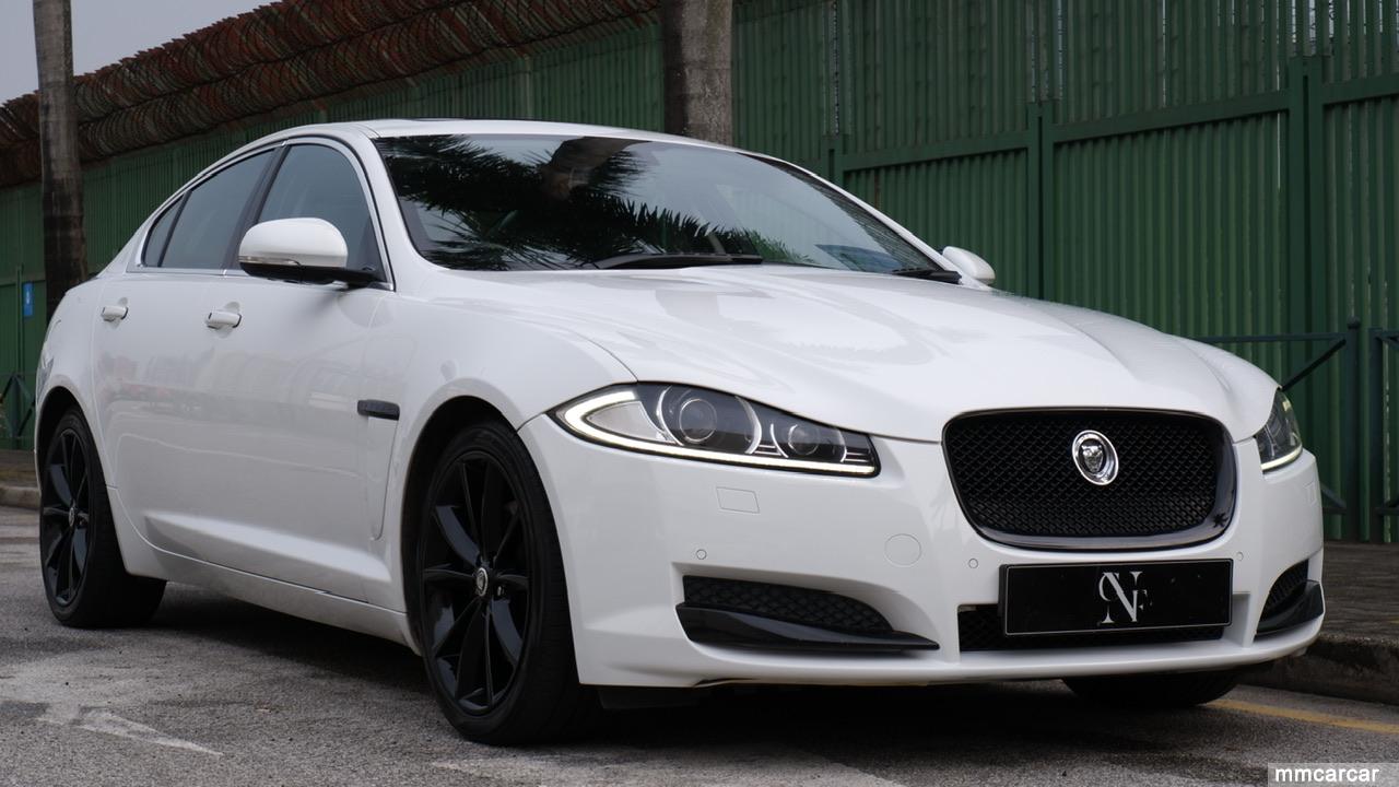 2012 JAGUAR XF3.0